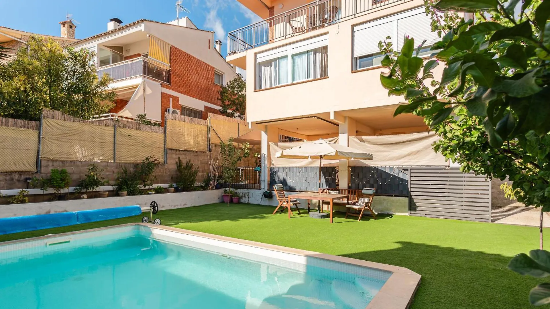 Durero Apartment Pineda de Mar Spain