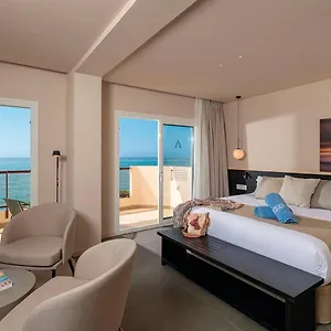 Aqua Promenade & 4sup Hotel