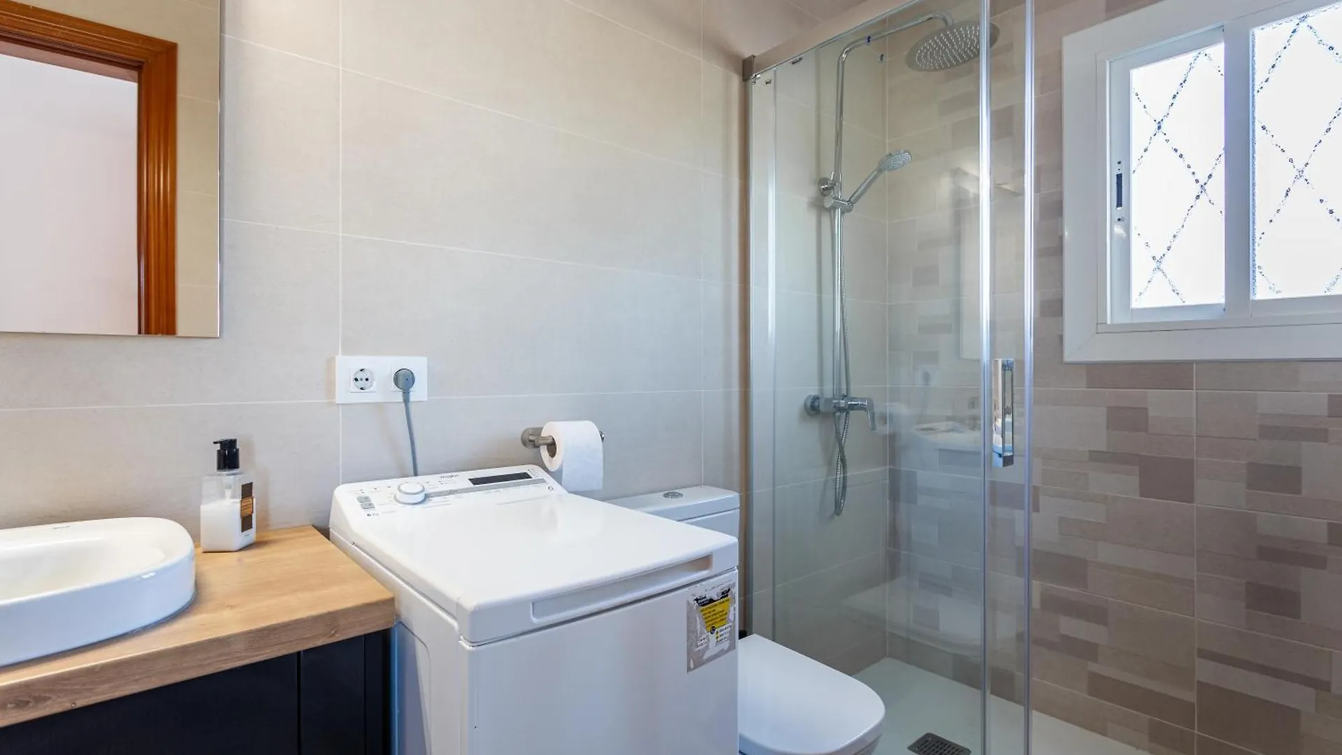 Durero Apartment Pineda de Mar Spain
